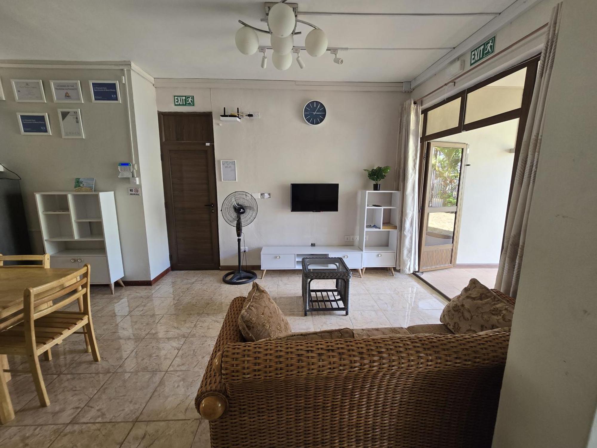 Le Diamant Vert Apartments @ Mont Choisy ภายนอก รูปภาพ